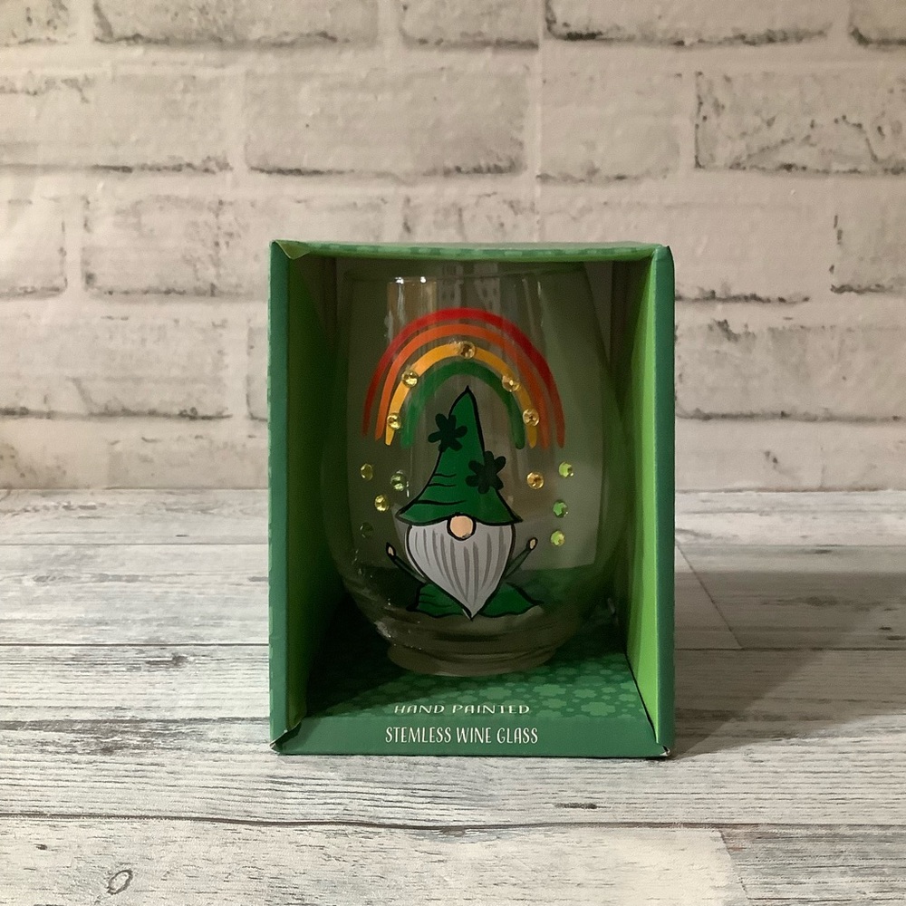 Sheffield Home St. Patrick’s Gnome Stemless Wine Glass